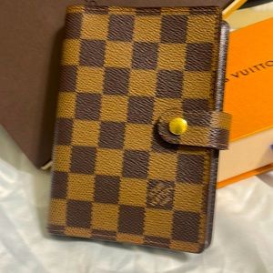 LV Damier Agenda